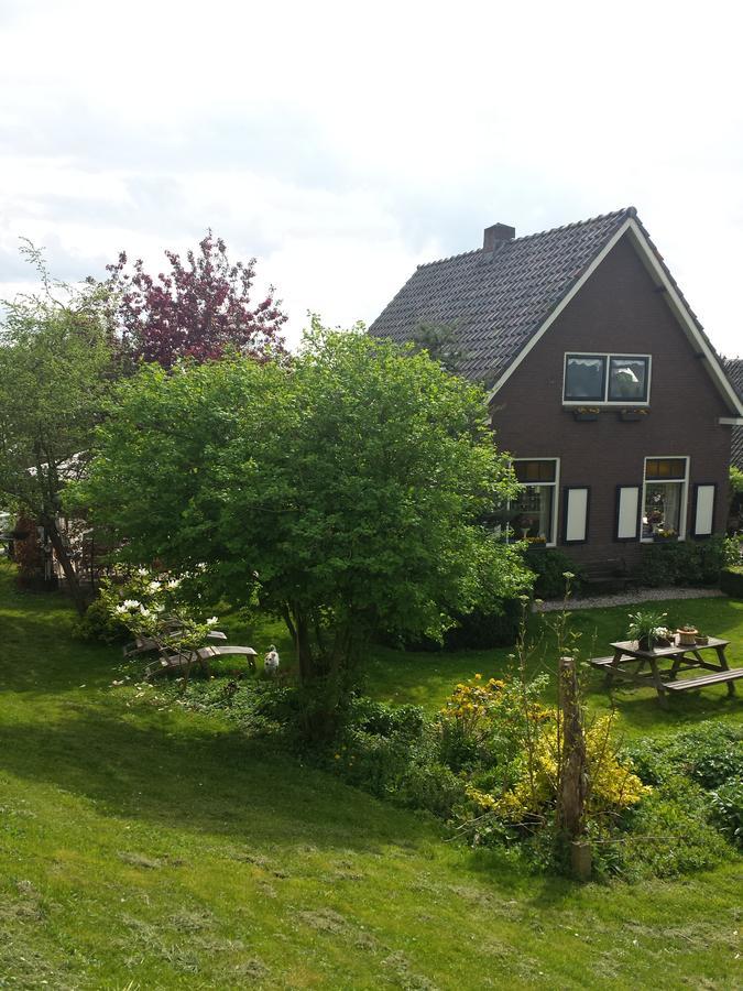 B&B Aan De Limes In Maurik Exteriör bild